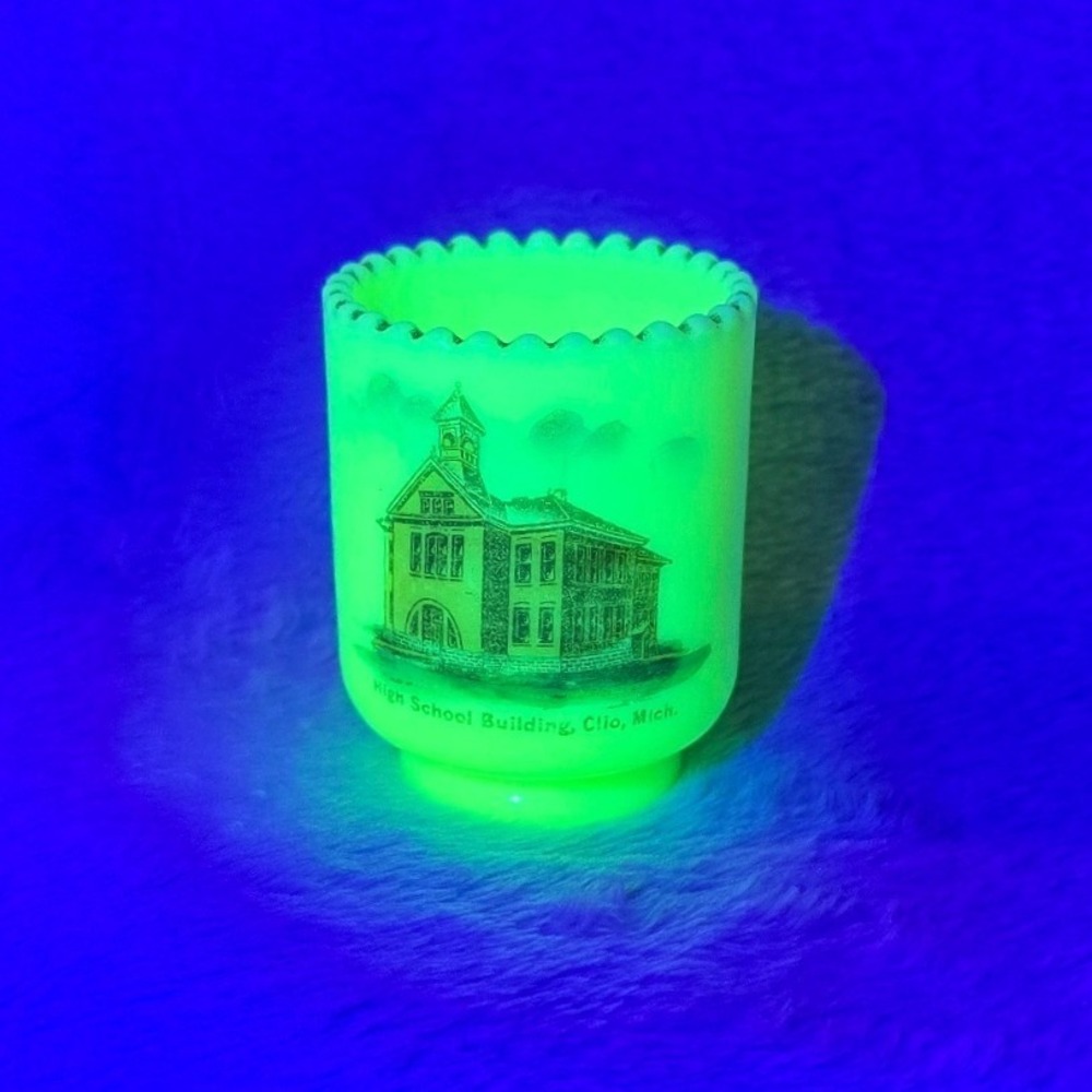 Vintage Uranium Custard Glass Clio Michigan High School Toothpick Holder‎ Glow